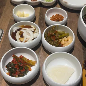 돈날 대표 사진