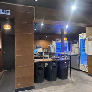 돈날 대표 사진