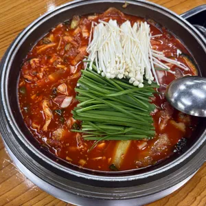 빨간거짱구네 사진 1