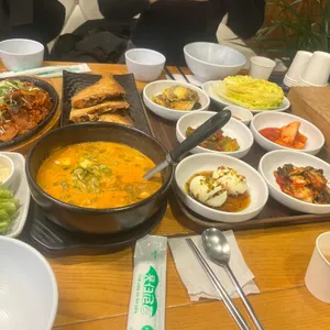 자운 힐링밥상 사진 1