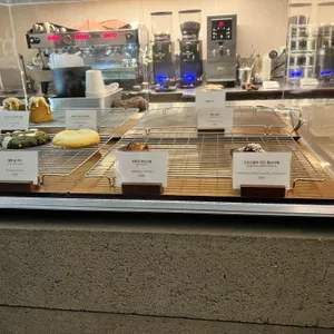 벽돌집 리뷰 사진