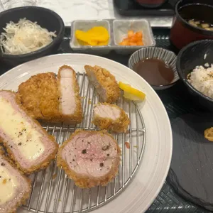 삼백돈 돈가츠 대표 사진