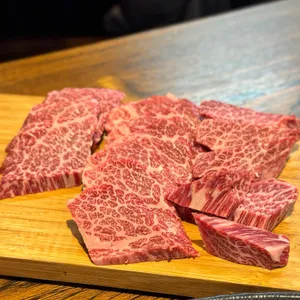 옳소 대표 사진