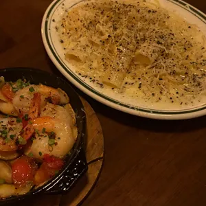 페페 대표 사진