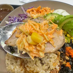 영칼로리포케 대표 사진