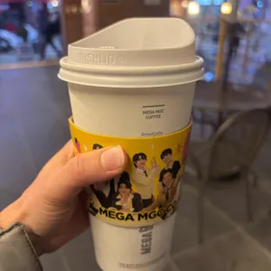 메가커피 사진