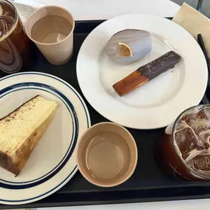 어퍼앤언더 사진