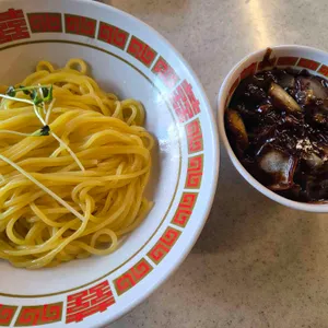 용문각 대표 사진