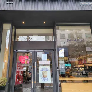 스타벅스 대표 사진