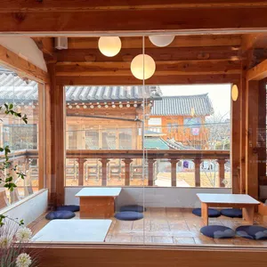 설월 대표 사진