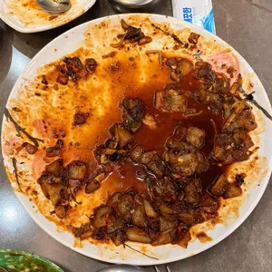 연일개미집 사진