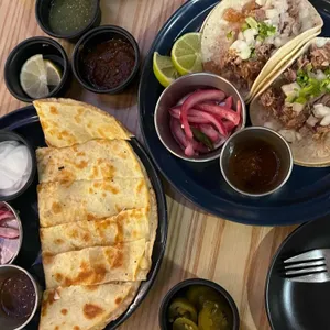 엘까르니따스 대표 사진