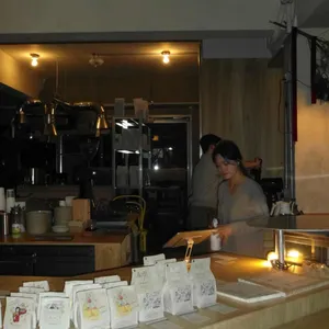 올웨이즈 어거스트 로스터리 대표 사진