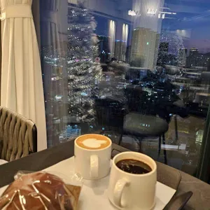 아브니르 리뷰 사진