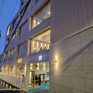 아브니르 리뷰 사진