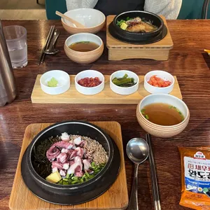 아뜨뜨 대표 사진