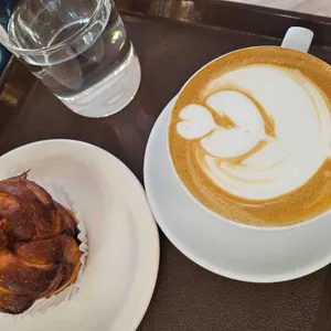 엔그램 커피 로스터리 사진 2