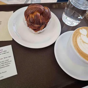 엔그램 커피 로스터리 리뷰 사진