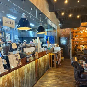 커피 창고로 대표 사진