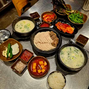 수변최고돼지국밥 대표 사진