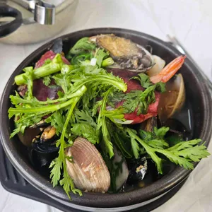 통영해물뚝배기 사진