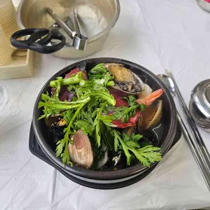 통영해물뚝배기 대표 사진