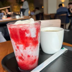 스타벅스 DT 대표 사진