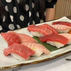 새로온참치 사진