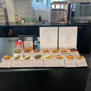 스페셜 땡스 투 대표 사진