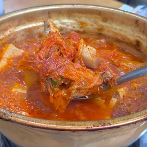 송화김치찌개 사진