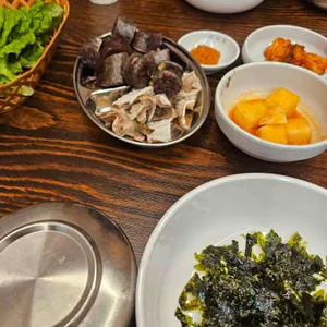 돼지국밥 신서옥 사진