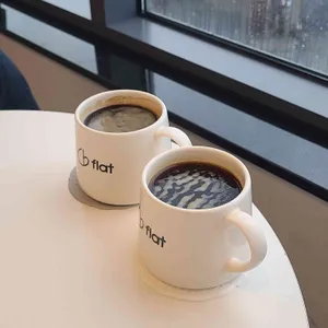 카페 플랫 사진