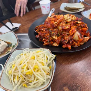 삼오낙지&수육전골 대표 사진