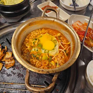 날으는양철통 사진