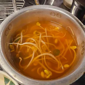 날으는양철통 사진