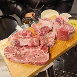 날으는양철통 리뷰 사진