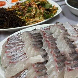 청정회수산 사진