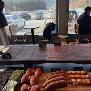 사와로베이커리 대표 사진