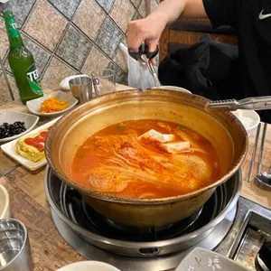 명동찌개마을 사진 1