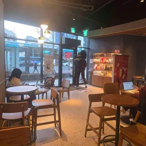 스타벅스 대표 사진