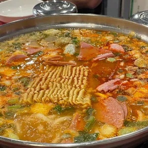 놀부부대찌개 사진