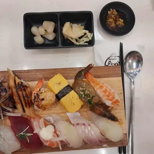 초밥잘하는오빠 사진