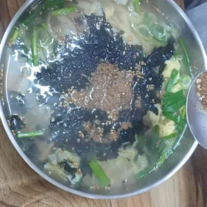 까치칼국수 대표 사진