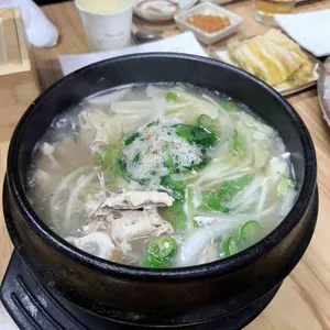 사량도 자연산횟집 대표 사진