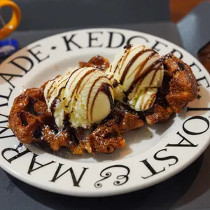 페이머스 카페 사진 1