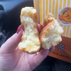 여수로 온, 호두 대표 사진