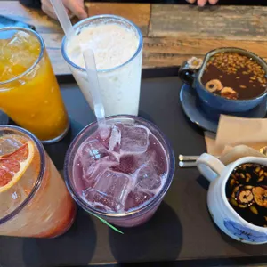 카페 테라스 사진