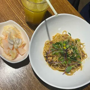 제이스쿠진 대표 사진