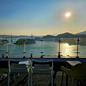 카페 포 리뷰 사진