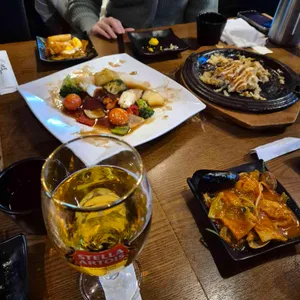 이자카야나무 사진 1